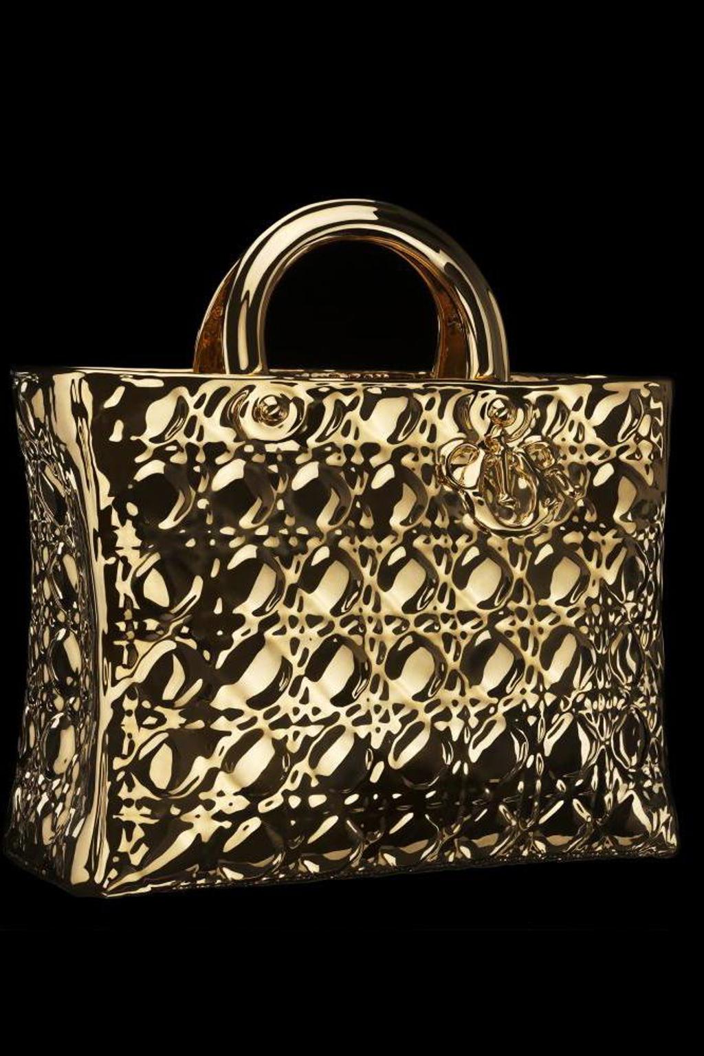 LADY DIOR JAKO UMĚNÍ LADY DIOR JAKO UMĚNÍ