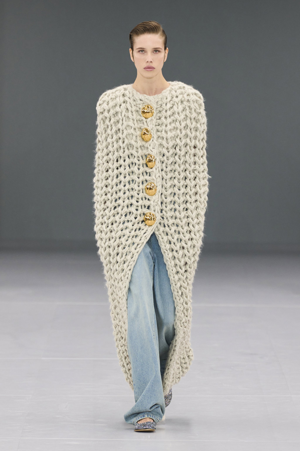  

Prohlédněte si kolekci Loewe Spring Summer 2024...
