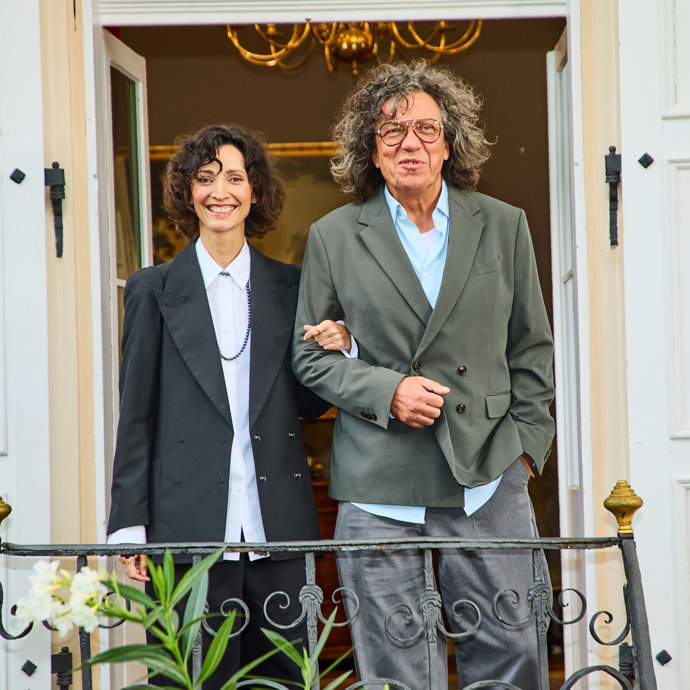 Jana Burkiewiczová a Richard Ganzer jako porodci.