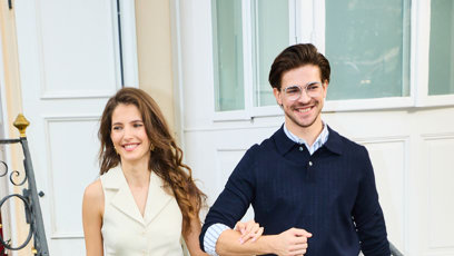 FOTO: Sara Sandeva a Daniel Makovec při příchodu na TK StarDance 2026.