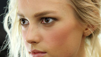 Make-up k barvě velbloudí srsti