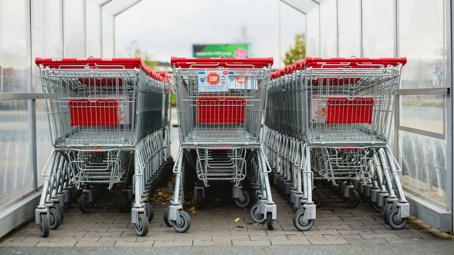 Otevírací doba na Den české státnosti: V pondělí 28. září si velký nákup neuděláte