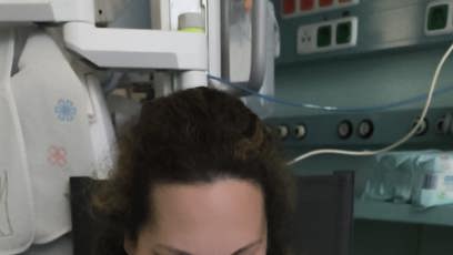 FOTO: „Pro Maxíka nejsem jenom máma. Jsem jeho ruce i jeho nohy,“ popisuje maminka Jana každodenní péči o syna.