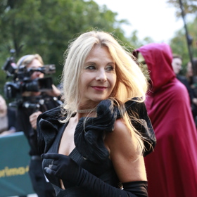 Anastázie Meindl na premiéře prvního dílu nové sérii Zrádců.
