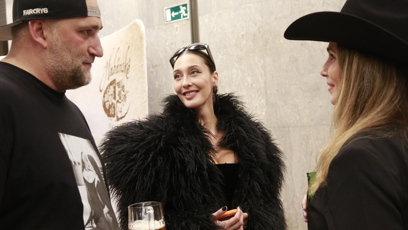 FOTO: Kateřina Klinderová si premiéru užila.