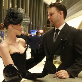 Gabriela Gašpárová a Petr Havránek si z celé situace dělají legraci.