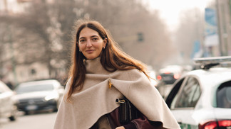 Z Milána rovnou do šatníku: Trendy přechodné bundy a trenčkoty