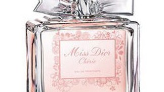 Miss Dior Chérie ve 3D