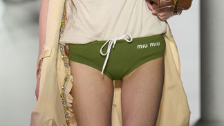  

Trend thigh gap na módních molech
