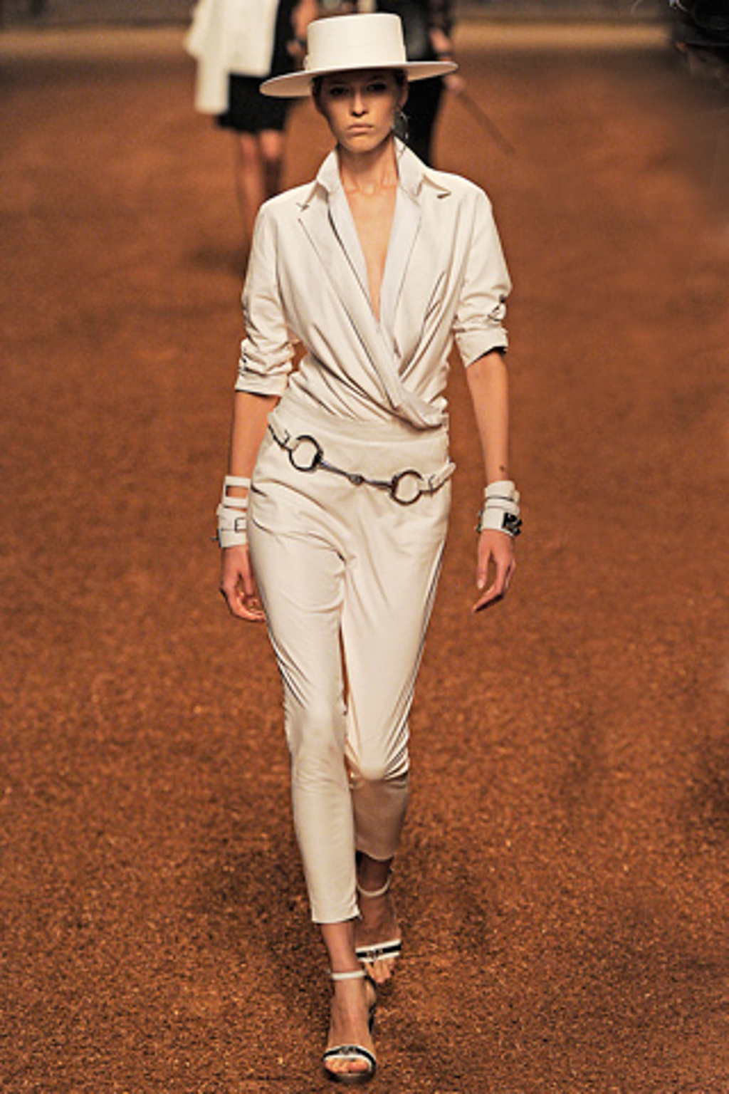Módní drezura od Hermès Módní drezura od Hermès