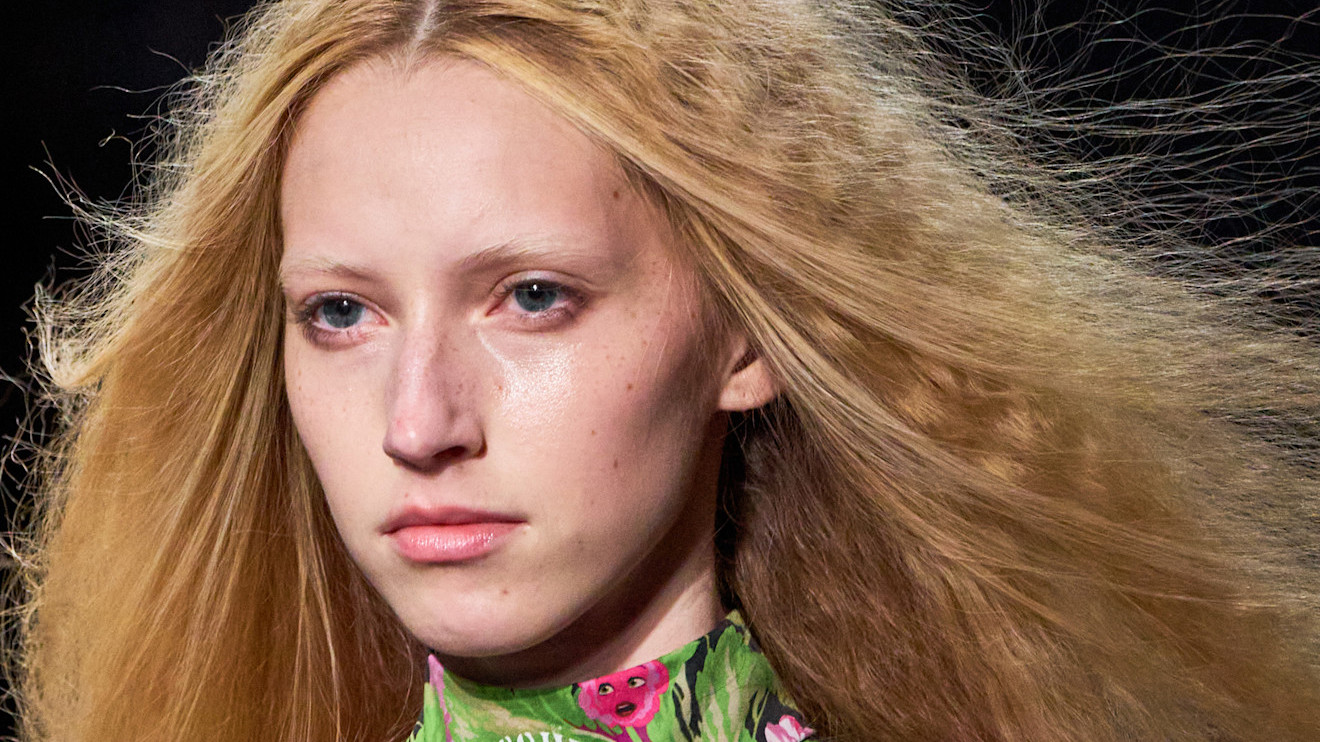 Undone: 5 make-up trendů, které nás na jaře učí kráse nedokonalosti