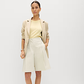 Béžové bermudy, Marks&Spencer, 899 Kč 