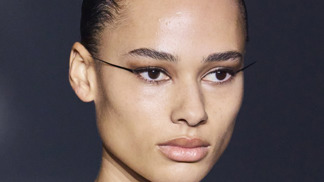  

Mugler – One long lash
