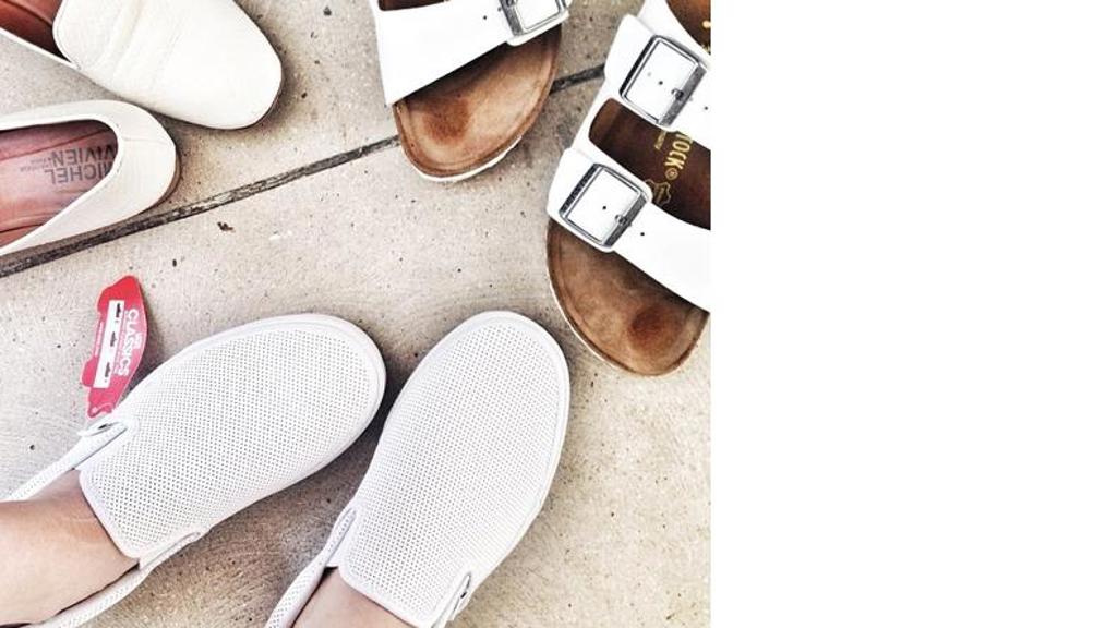 Must-have: Bílé boty Must-have: Bílé boty