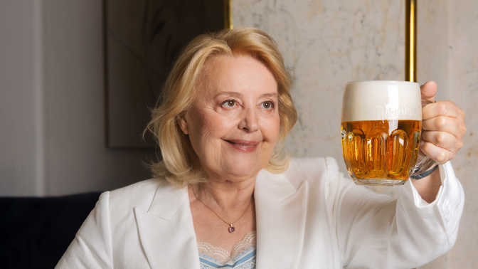 Magda Vašáryová pro Pilsner Urquell Magda Vašáryová pro Pilsner Urquell