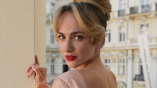  

Elizaveta Maximová v ELLE Beauty Lounge

