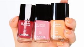 Nehty by Chanel
