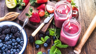 14 receptů na nejlepší letní smoothie