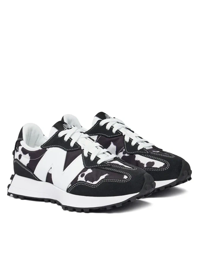 Tenisky New Balance, 2 999 Kč, prodává Eobuv