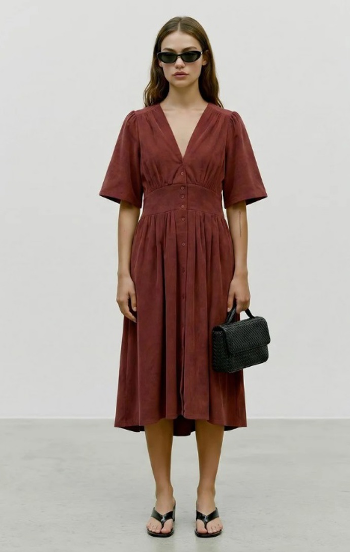 Módní manšestrové šaty, Vero Moda, 1 299 Kč Módní manšestrové šaty, Vero Moda, 1 299 Kč