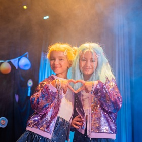 Kapela Lollipopz nazpívala hit Ewy Farne.