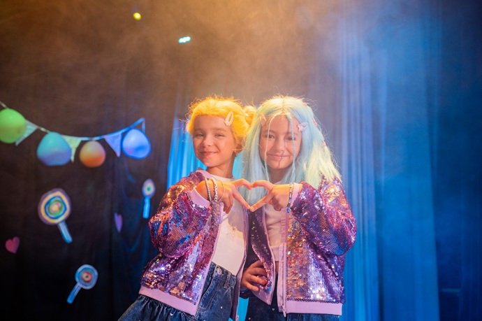Kapela Lollipopz nazpívala hit Ewy Farne.
