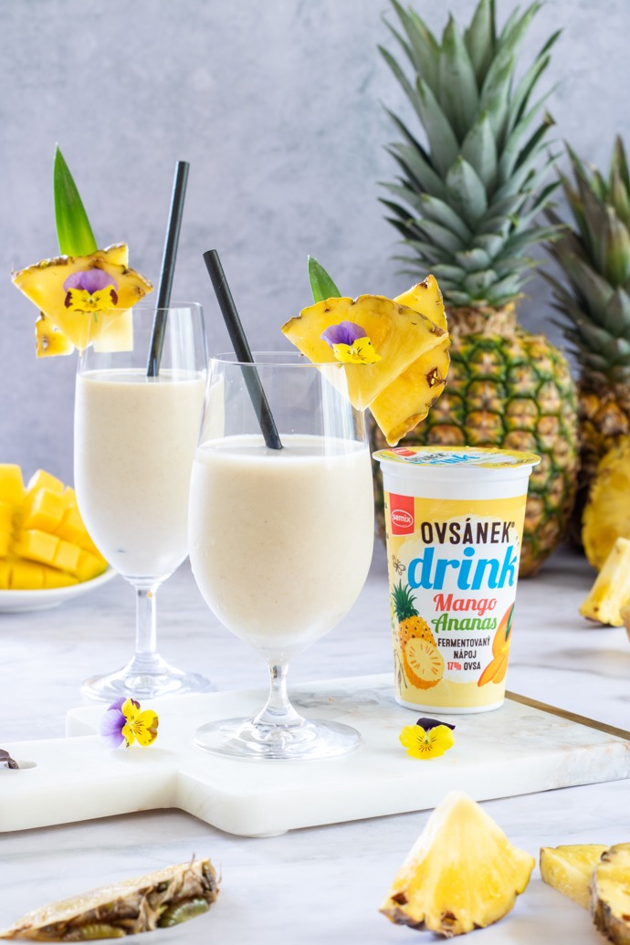 Osvěžující fermentované mango s ananasem