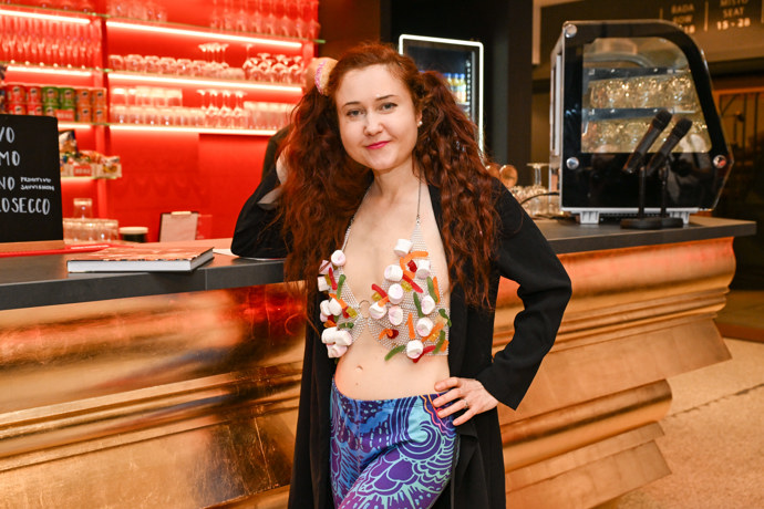 Outfitů, nad kterými se lidé pozastavují, vynesla Eva opravdu hodně.