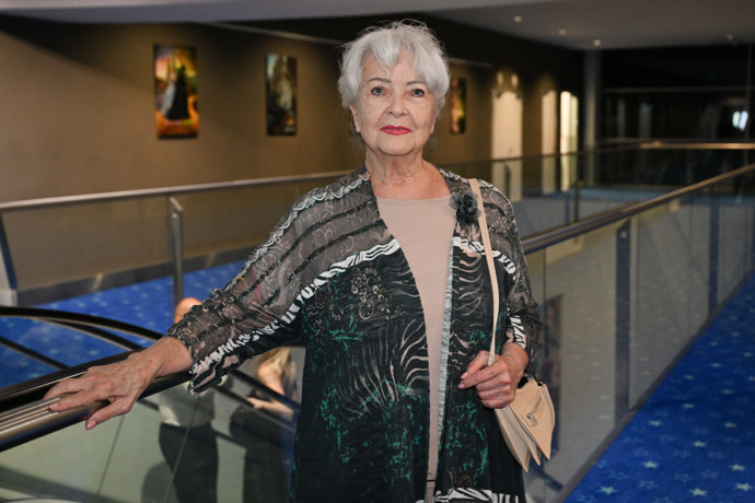 Carmen Mayerová vypadá skvěle.