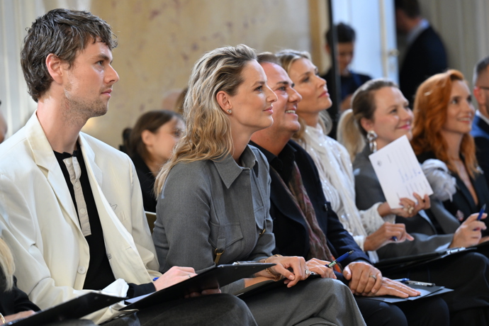 Část porotců soutěže Elite Model Look 2026 × OMODA.