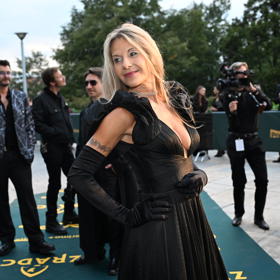 Anastázie Meindl přišla také o maminku, a to těsně před začátkem natáčení Zrádců. 