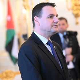 Petr Macinka zase označil ex ministra financí Stanjuru za kabaretního umělce.