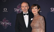 Moderátoři StarDance Marek Eben a Tereza Kostková.