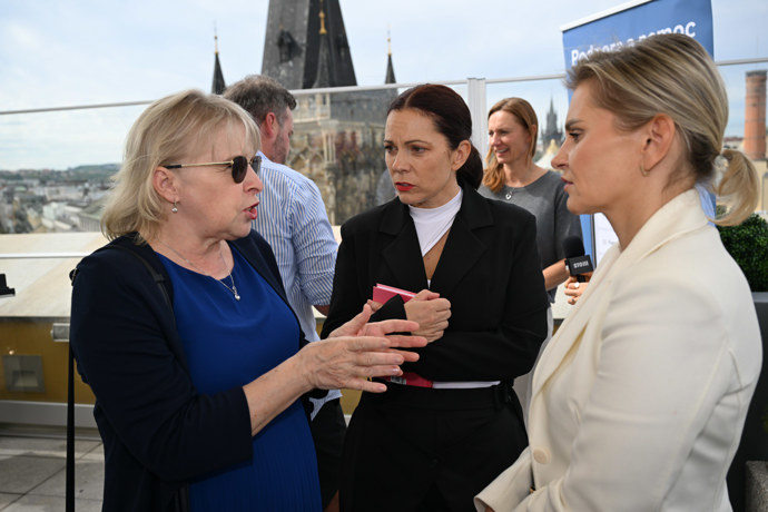 Hana Marvanová, Michaela Nosková a Taťána Malá.
