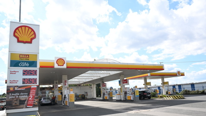 FOTO: Také u této pumpy Shell překročila běžná nafta padesátikorunovou hranici.