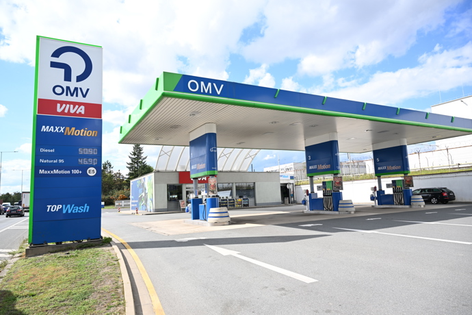 Na OMV stál litr nafty 50,90 koruny.