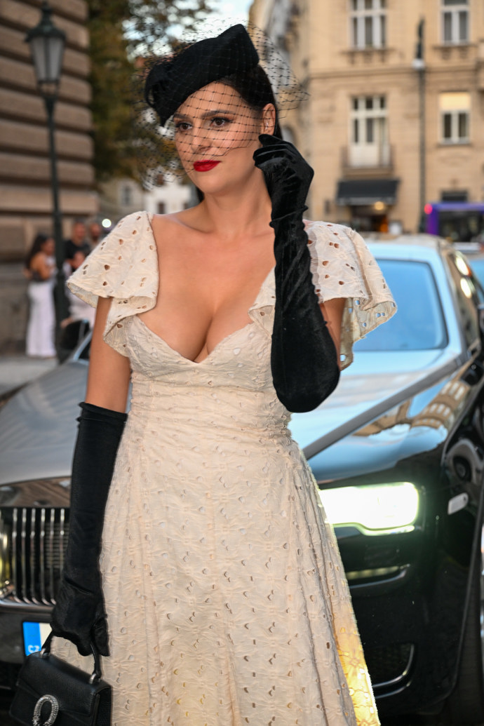 Ornella Koktová na přehlídce Vandy Jandy.