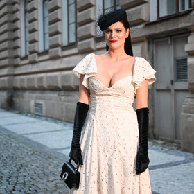 Ornella Koktová se Lely zastala a připomněla kauzu s Mirkou Čejkovou.