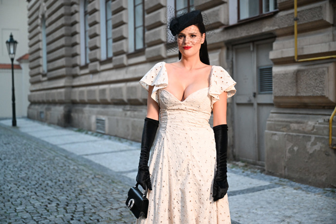 Ornella Koktová na přehlídce Vandy Jandy.