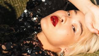 Make-up jako scénář. Vyberte si ten, který sedí vaší roli Make-up jako scénář. Vyberte si ten, který sedí vaší roli