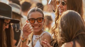 Festivalová romantika je skvělá. Dokud nemusíte hledat bankomat