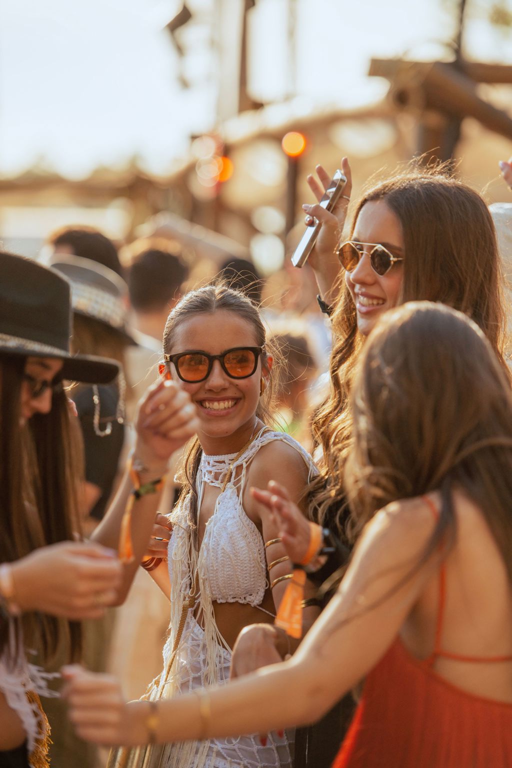 Festivalová romantika je skvělá. Dokud nemusíte hledat bankomat Festivalová romantika je skvělá. Dokud nemusíte hledat bankomat