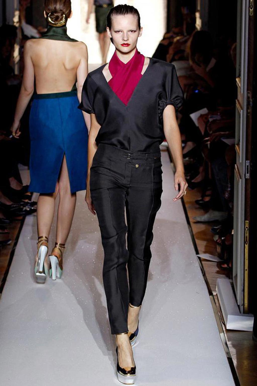 PFW: Yves Saint Laurent