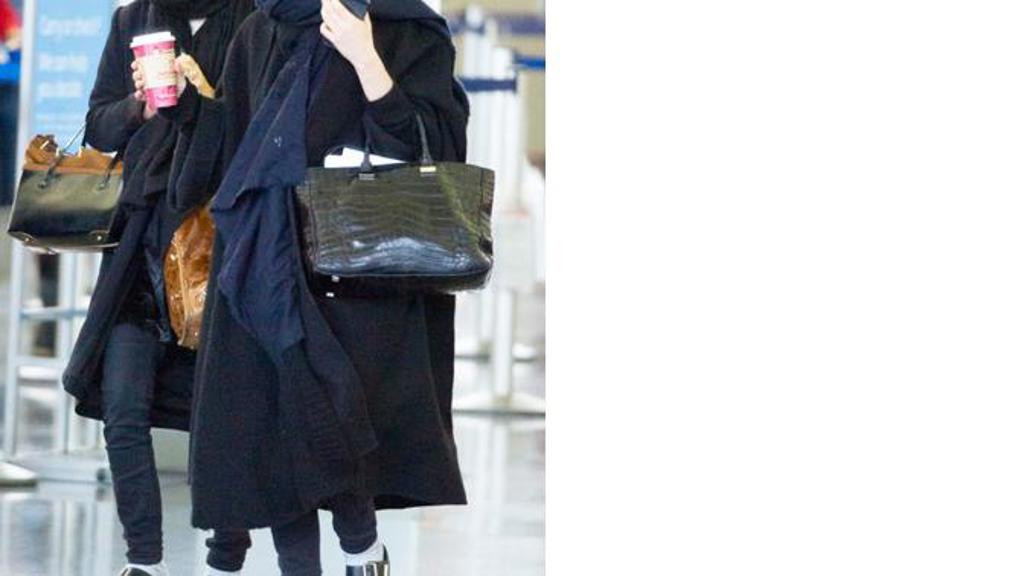 Posuďte sami: Mary-Kate a Ashley Olsen Posuďte sami: Mary-Kate a Ashley Olsen
