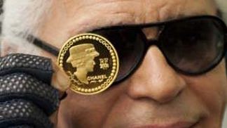 Právoplatně oceněný Karl Lagerfeld