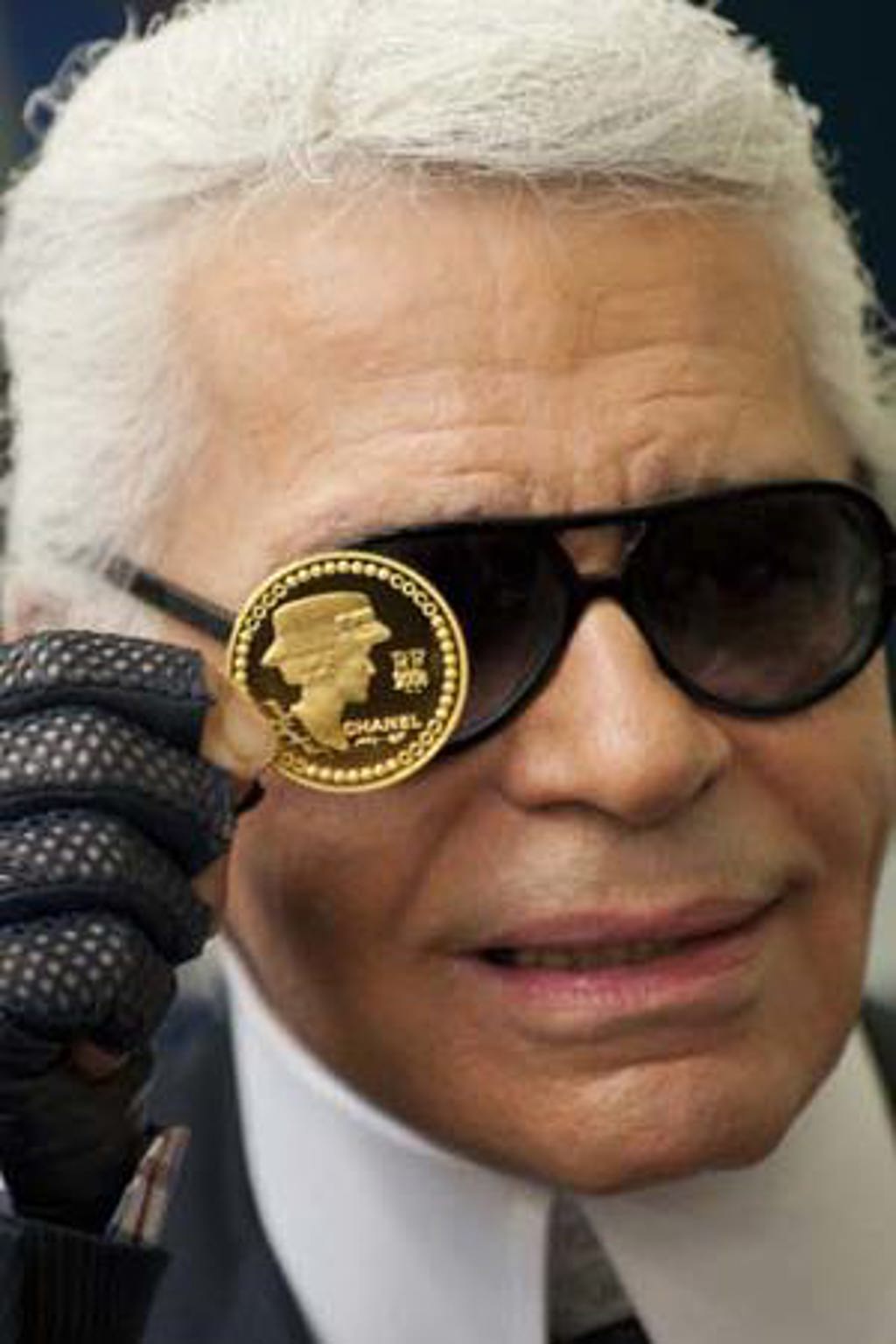 Právoplatně oceněný Karl Lagerfeld Právoplatně oceněný Karl Lagerfeld