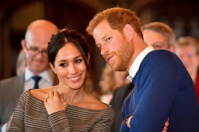 Před Harrym teď stojí další výzva, usmířit se s bratrem Williamem a znovu vyjasnit svoji i Meghaninu pozici v královské rodině.