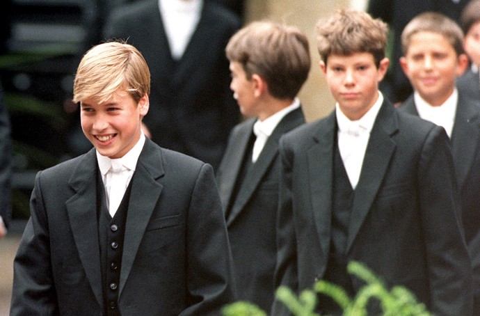 Fotografie z 7. září 1995, na níž je zachycen princ William. Jeho syn Princ George nastupuje do Eton College v roce 2026. 