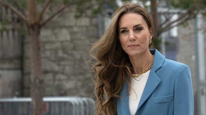 Jak zamaskovat první šediny? Kate Middleton sáhla po triku, který bude kopírovat celý svět