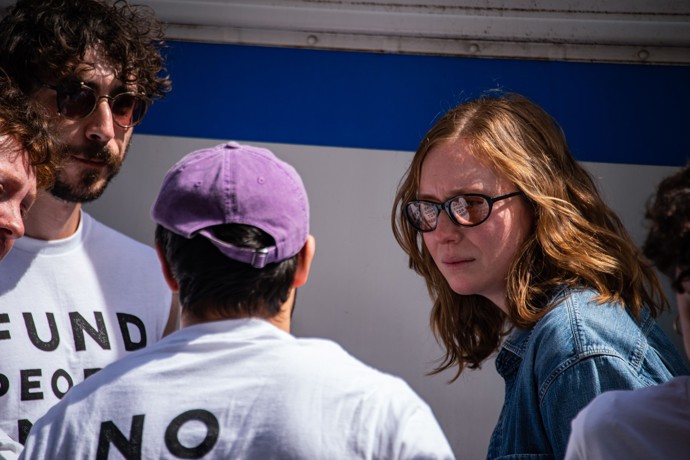 Herečka a stand-up komička Hannah Einbinder.